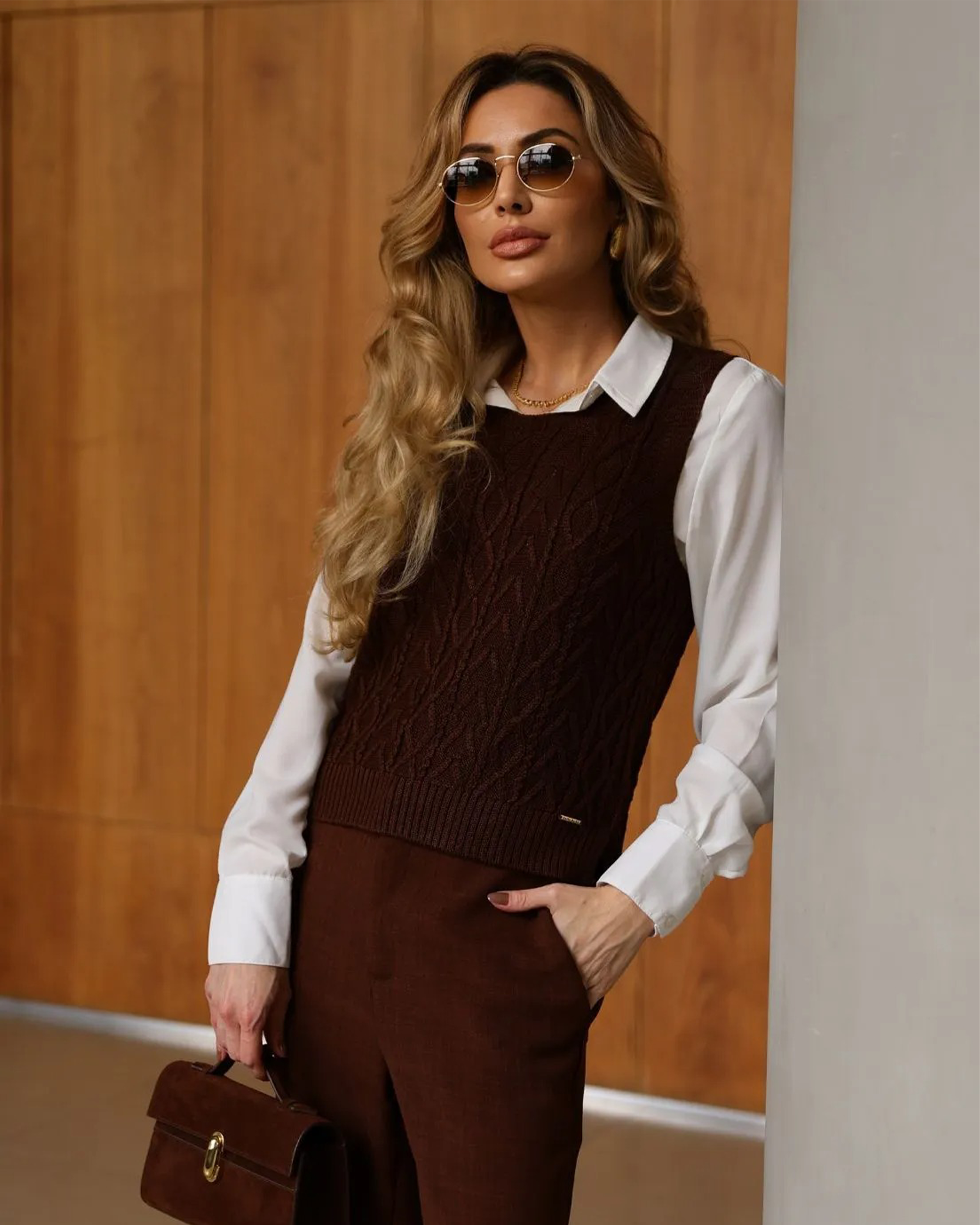 Conjunto com colete de tricot e camisa de manga longa 201295