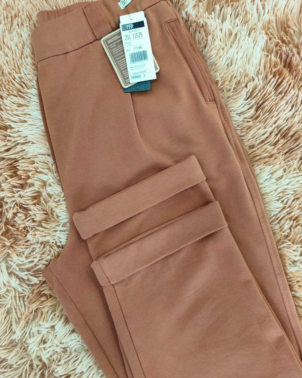 Calça em algodão com bolsos faca e barra dobrada Biamar