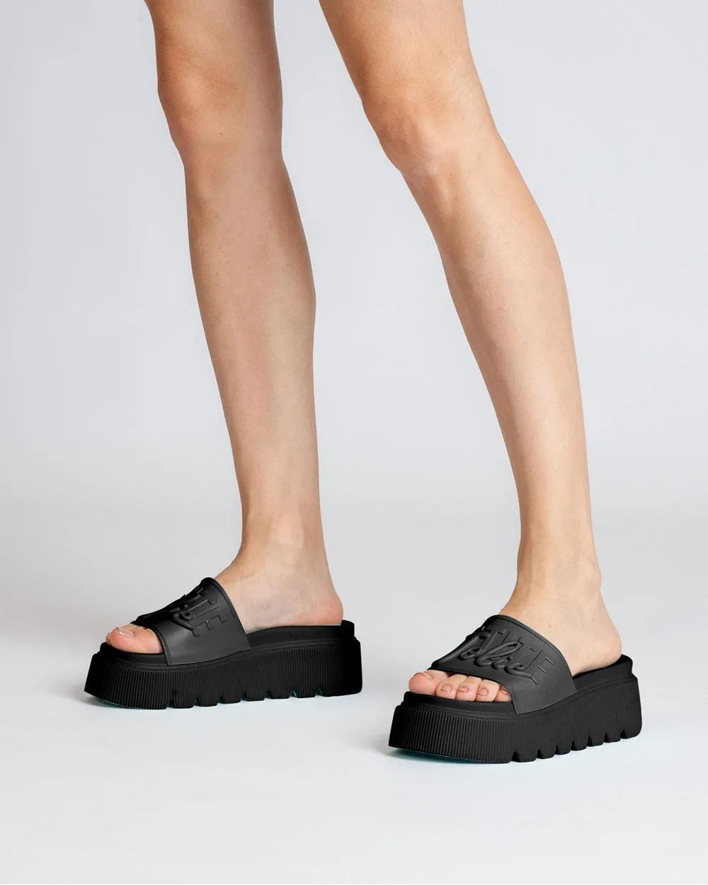 Tamanco Petite Jolie Ray II Preto PJ7494
