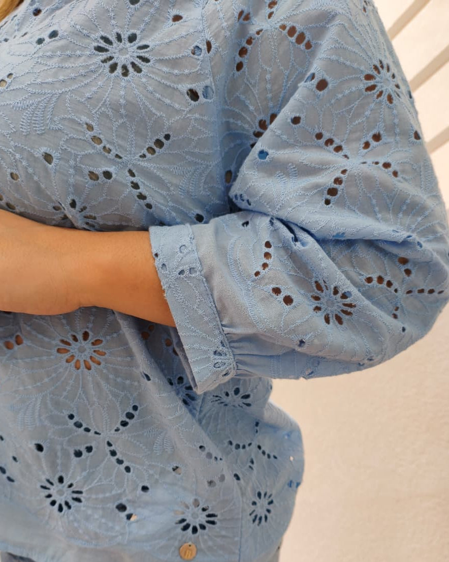Blusa em laise Biamar 12305